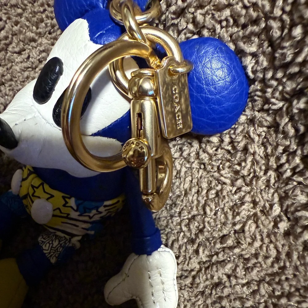 COACH CHARM MICKEY MOUSE - Picture 6 of 6